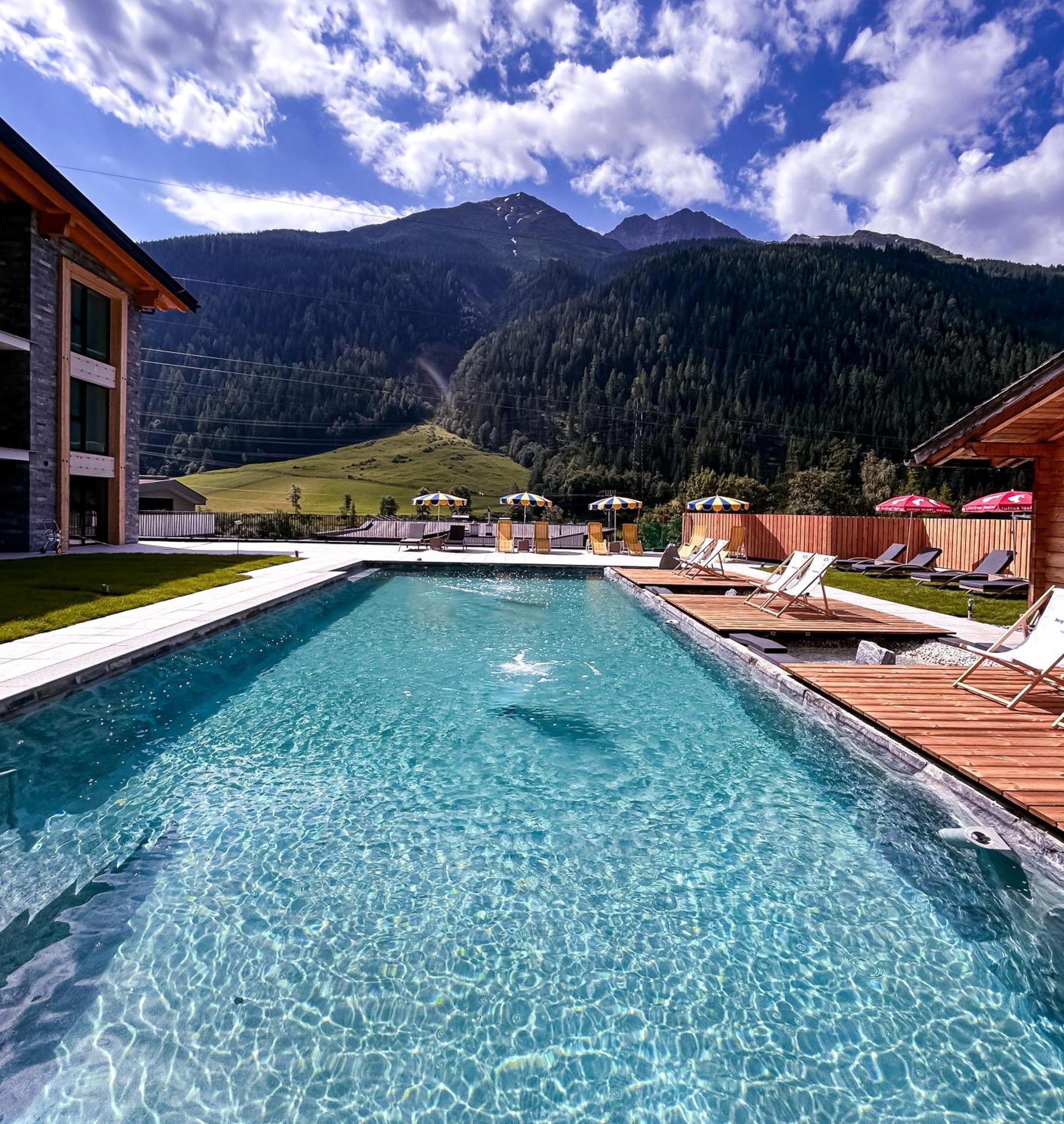 Hotel Traube Pettneu am Arlberg Eksteriør bilde